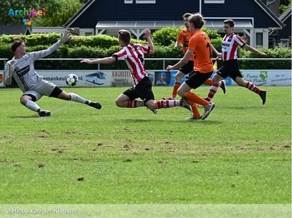 WFB wint overtuigend van angstgegner Melissant