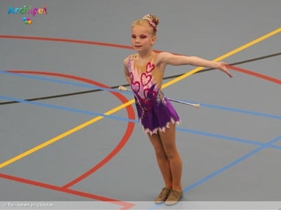 Succesvolle seizoensstart voor twirlvereniging Vivace in Spijkenisse