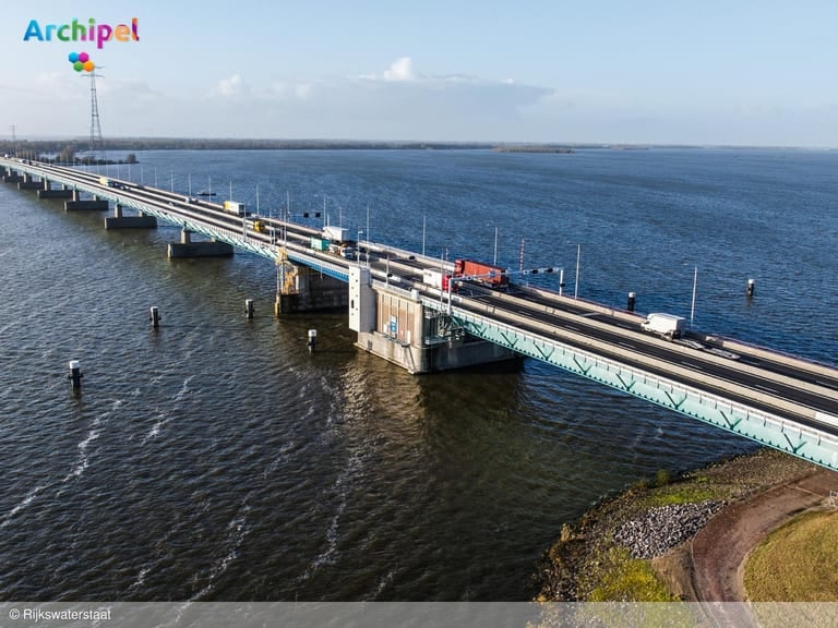 Haringvlietbrug twee nachten dicht voor onderhoud