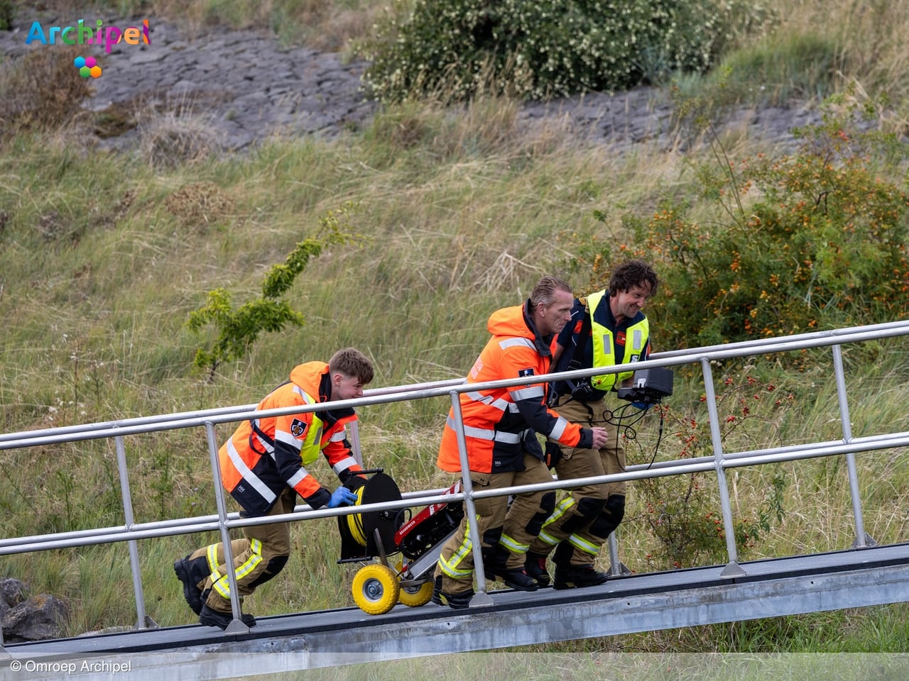 Hulpgeroep in haven Ouddorp leidt tot grote zoekactie