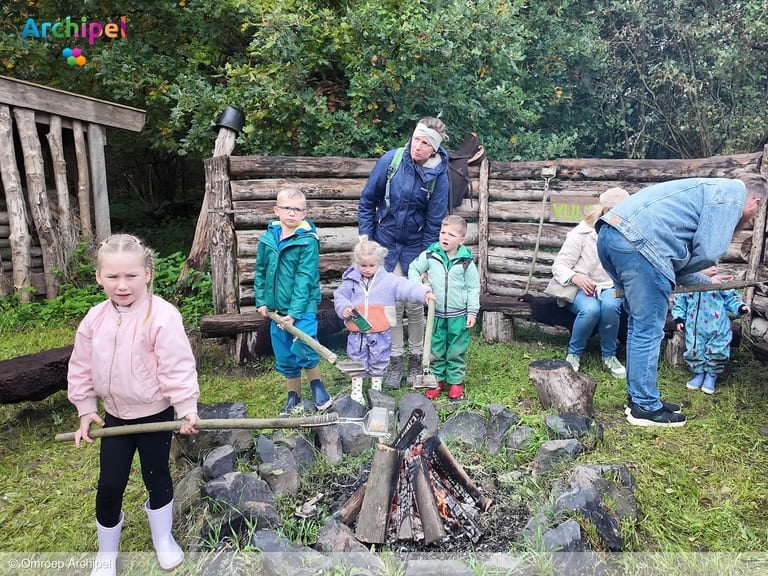 Kinderen ontdekken de OERRR Wilde Buitendag in Stellendam
