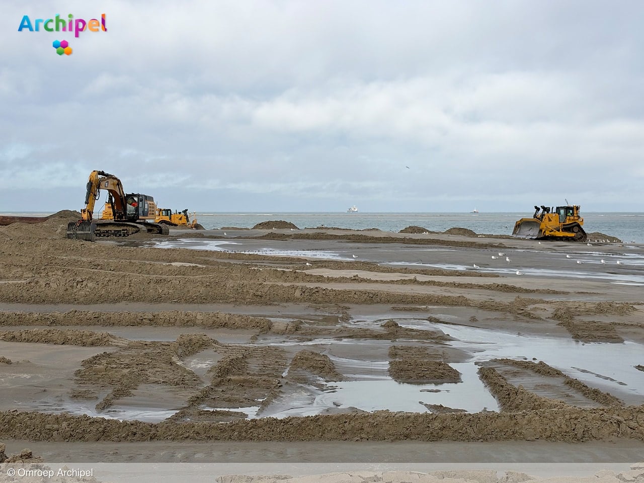 Strand Ouddorp opgespoten met 880 duizend kuub zand vanwege de veiligheid