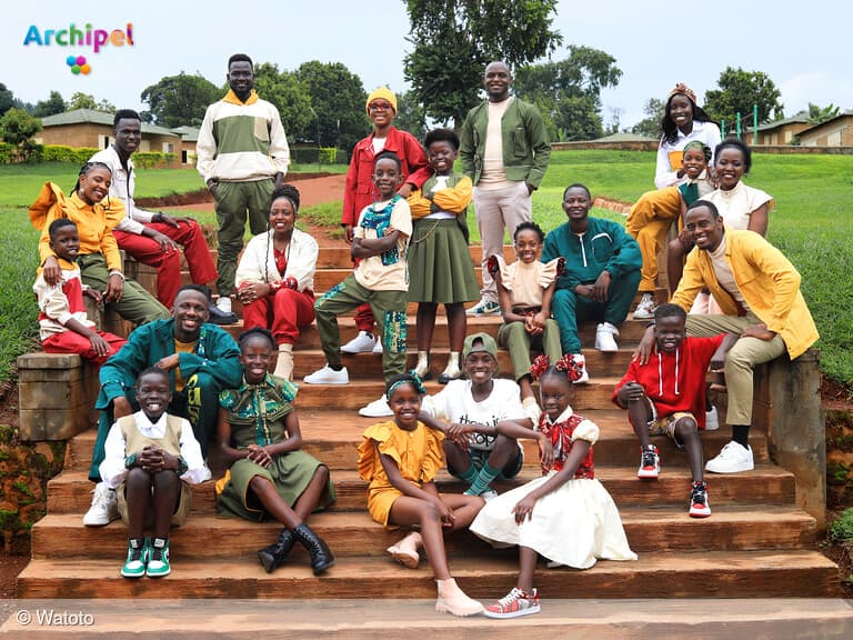 Wereldberoemd Watoto Kinderkoor treedt op in Sommelsdijk