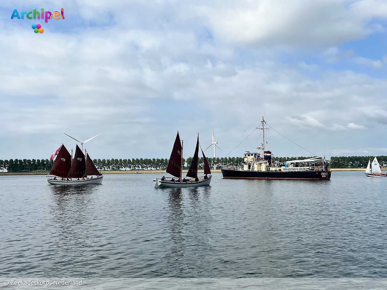 Tientallen schepen verzamelen zich voor zomerkamp in Middelharnis