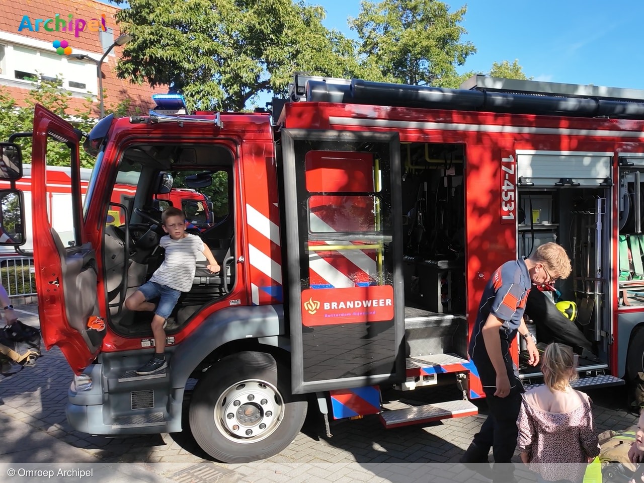 112 Veiligheidsdag brengt hulpdiensten samen in Middelharnis